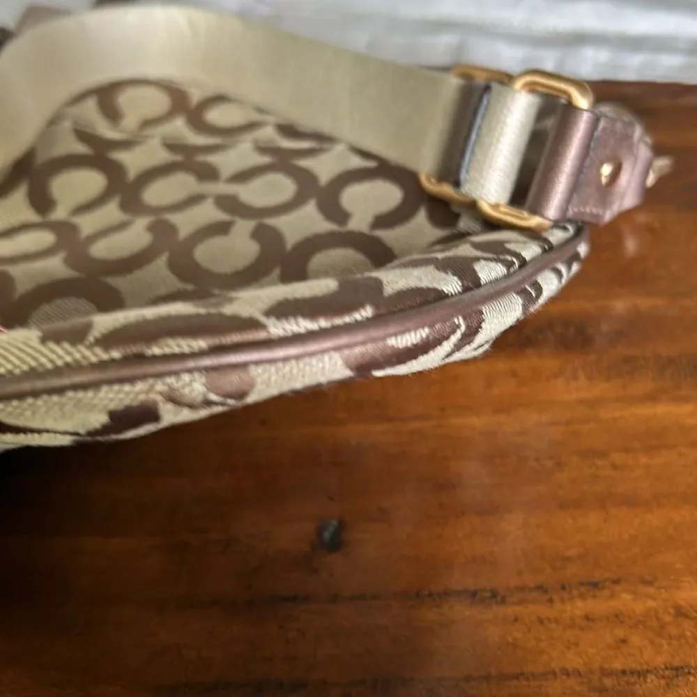 Coach crossbody bag impeccable